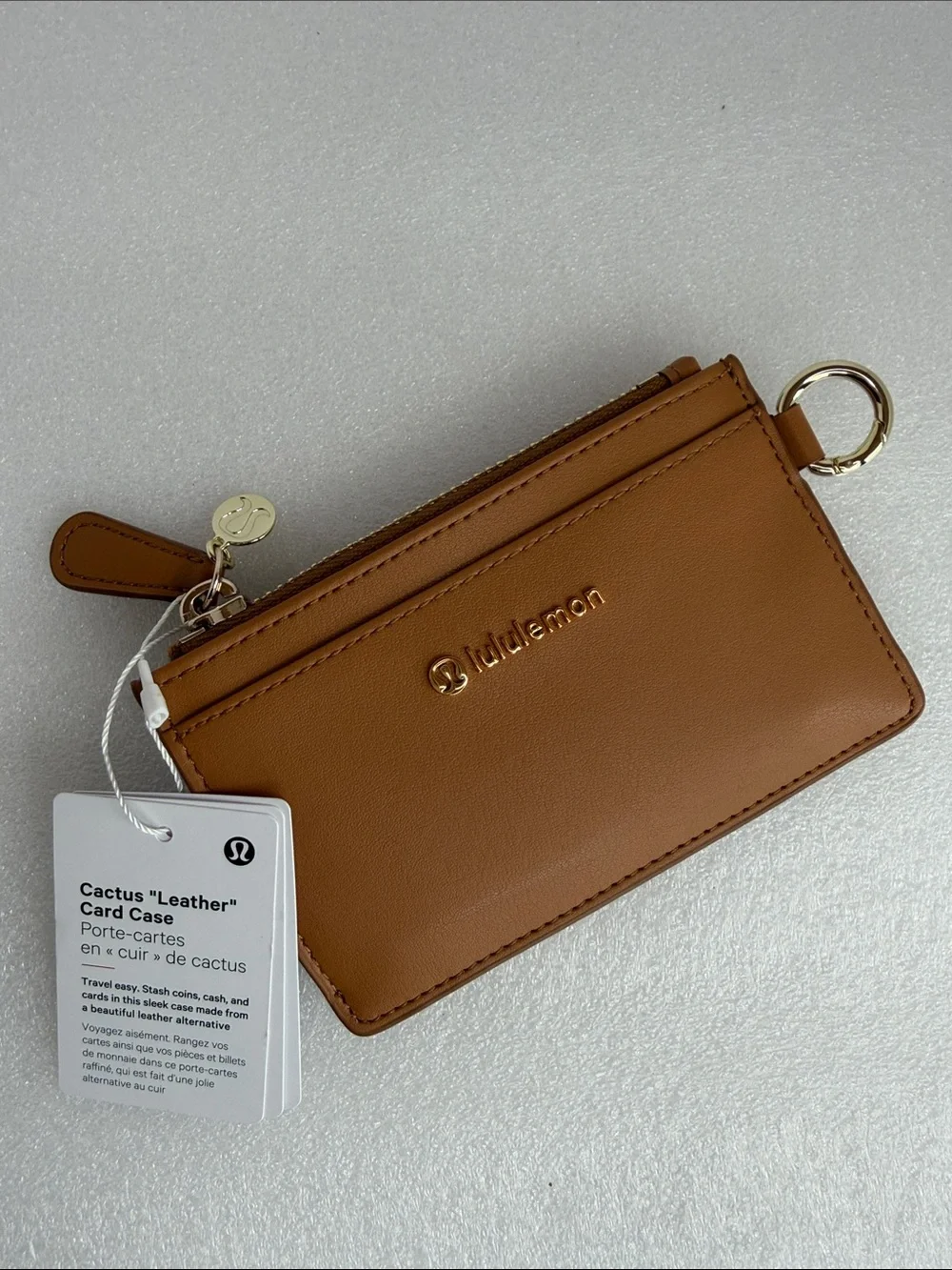 🆕 LULULEMON Cactus Leather Alternative Card Case Chestnut Brown/Gold NWT